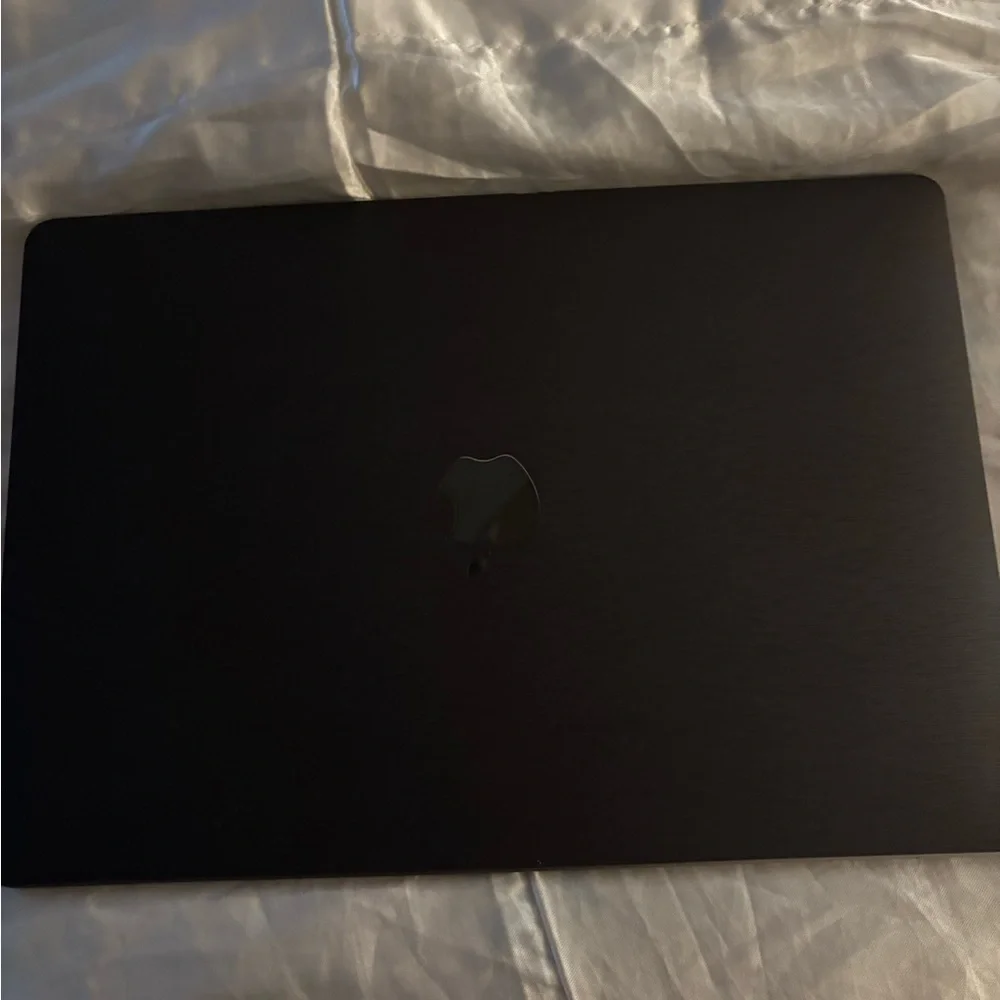 Apple Macbook air Laptop 13in